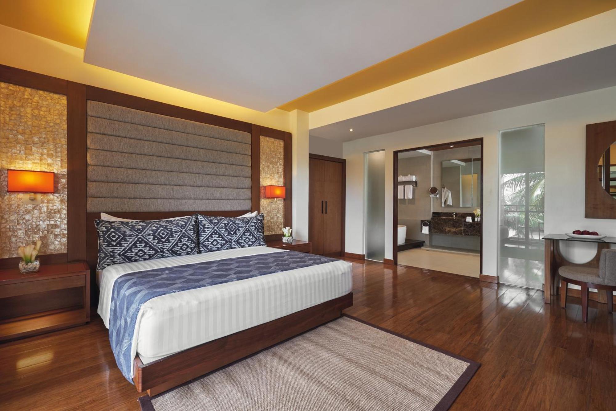 Movenpick Resort & Spa Boracay Yapak Екстериор снимка A bedroom at the Taj Bengal