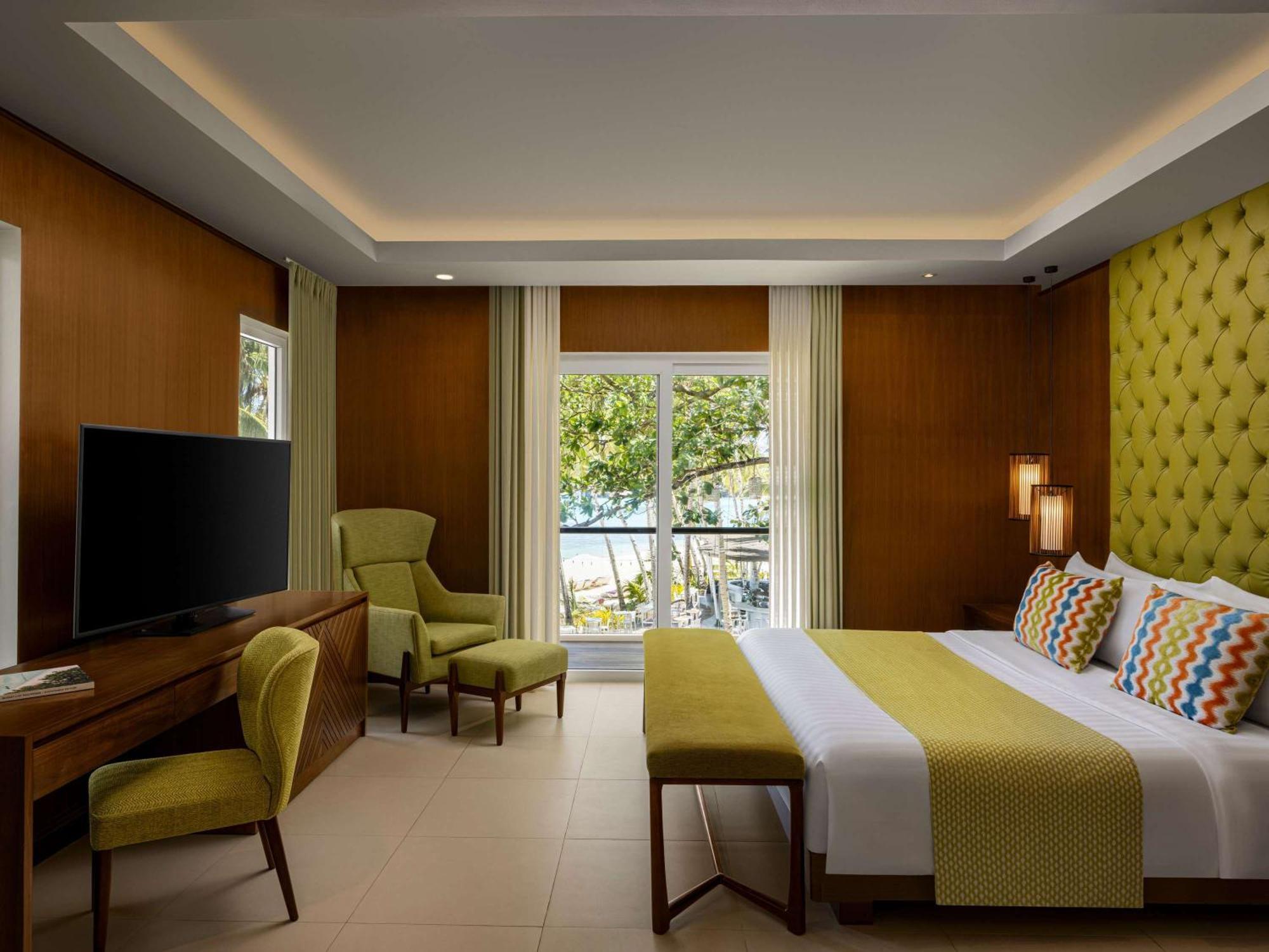 Movenpick Resort & Spa Boracay Yapak Екстериор снимка Deluxe Room