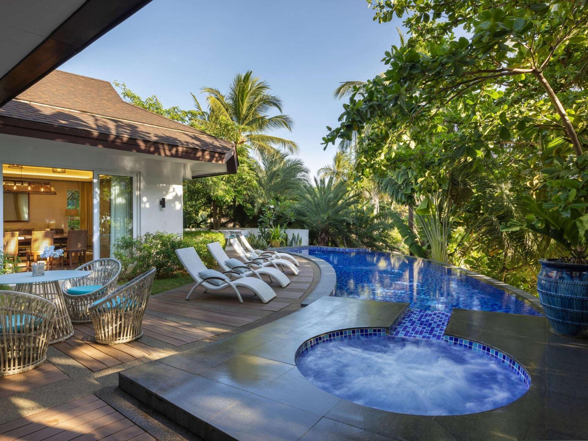 Movenpick Resort & Spa Boracay Yapak Екстериор снимка A pool villa at the resort