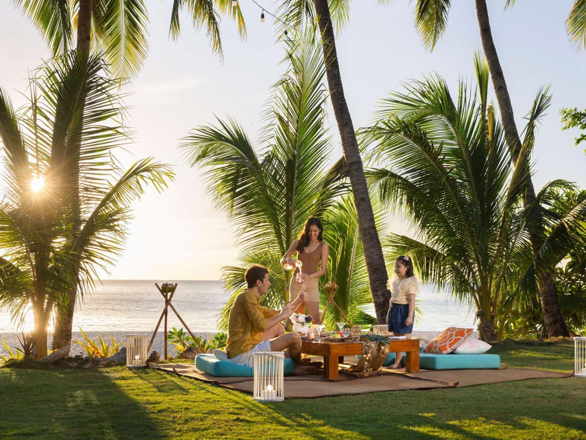 Movenpick Resort & Spa Boracay Yapak Екстериор снимка A picnic in Hawaii